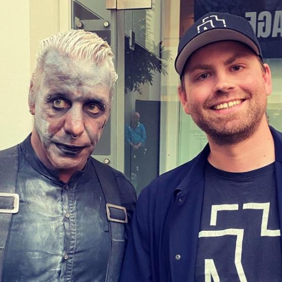 Alexander og Till Lindemann