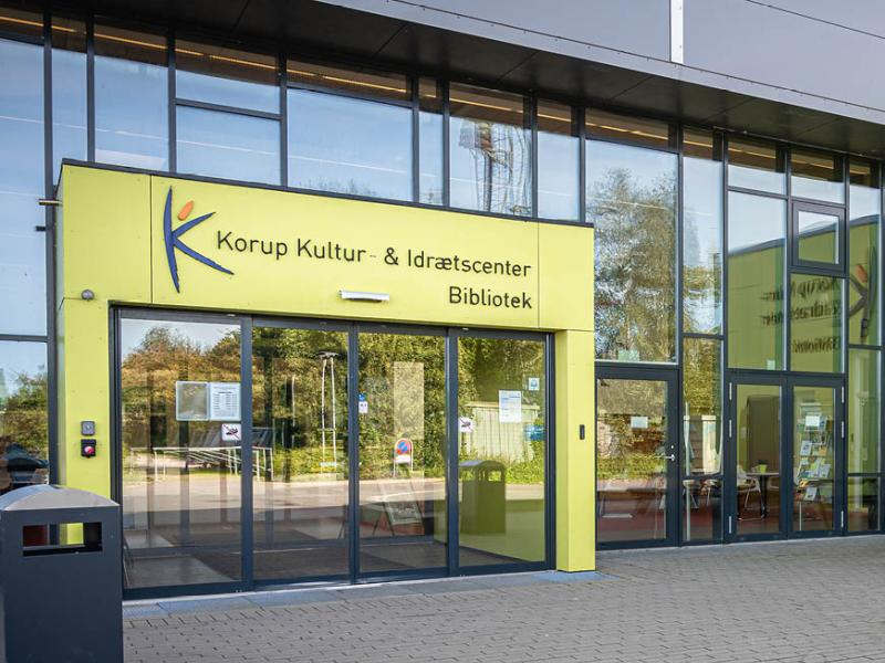 Facade på Korup Kultur og Idrætscenter (Korup Bibliotek)