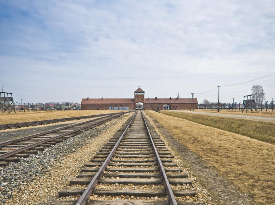 togstrækningen op mod Birkenau koncentrationslejr